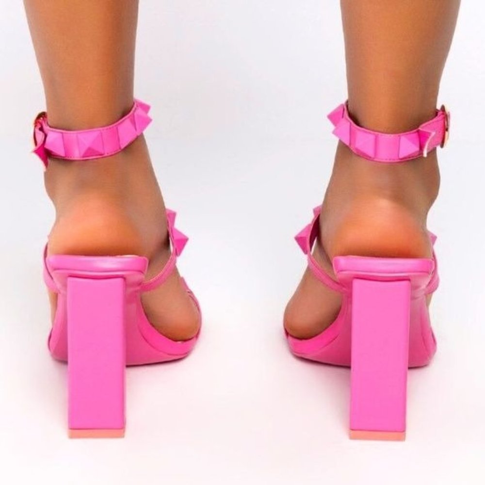 Stasia Barbie Rockstar: Pink Stud Ankle Strap Chunky Heel Sandal 8 8.5 - Picture 3 of 5